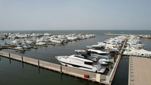 Човни та катери